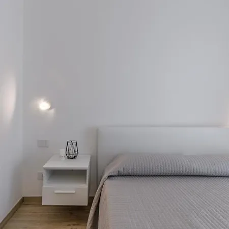 Stunning Capo Falcone Apartments 2 Bedrooms Sleeps 6 Appartement